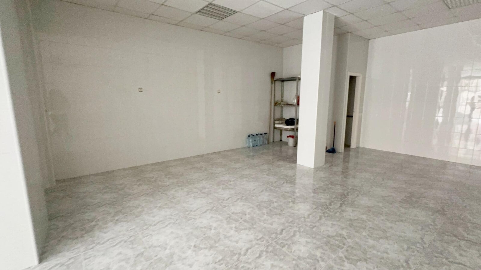 Albatera, ALI 03340 - Unit 02 -  - Interior Photo - Image 2 of 5