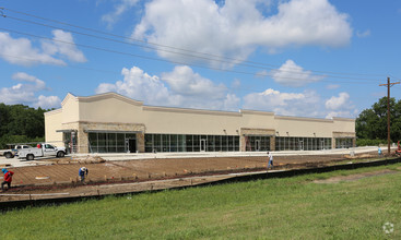 20042 Eva St, Montgomery, TX for sale Primary Photo- Image 1 of 1