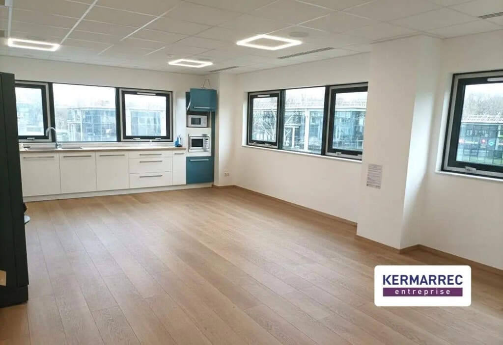 Vente Bureaux 661 m² - Photo 1
