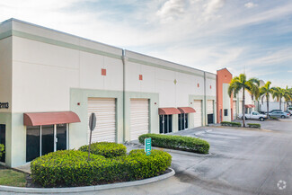 More details for 21113 Johnson St, Pembroke Pines, FL - Office, Light Industrial for Rent