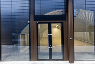 189-200 Morning Ln, London to rent Building Photo- Image 1 of 4