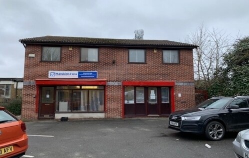 Repton Clos, Basildon for sale - Primary Photo - Image 1 of 1