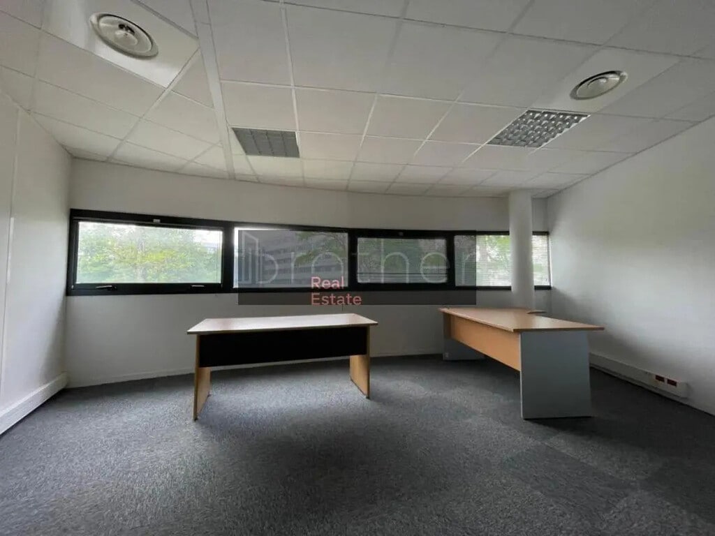 Location Bureaux 153 m² à 706 m² - Photo 1