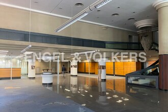 Office / Retail in Barcelona, Barcelona to rent Interior Photo- Image 2 of 10