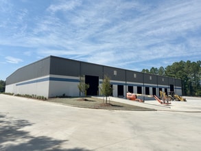 224 Bourne Blvd, Savannah, GA to rent Interior Photo- Image 1 of 5