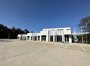 400 River Pointe Dr, Conroe, TX for rent Building Photo- Image 1 of 18