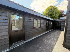 85-87 High St, Maldon to rent Building Photo- Image 1 of 1