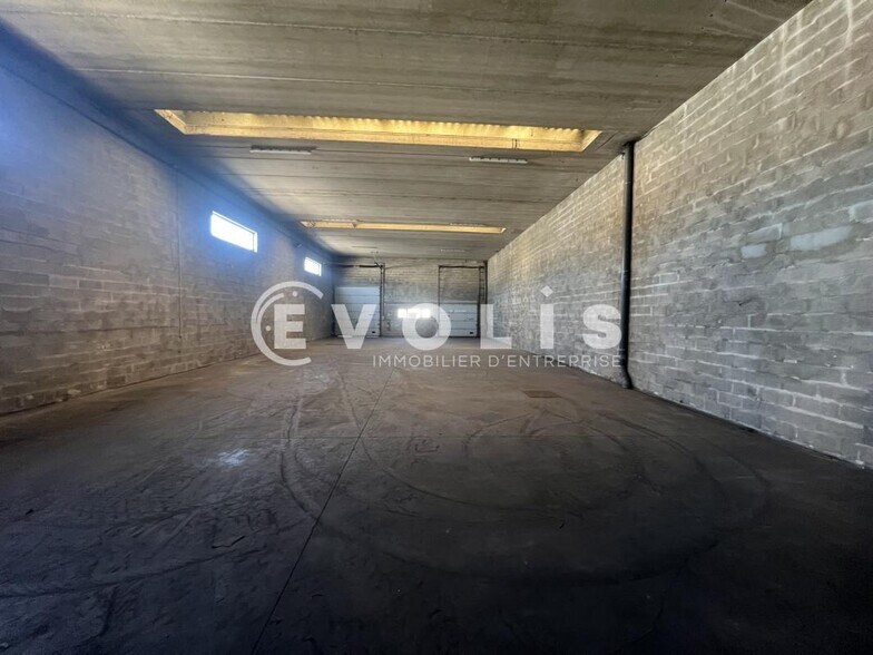 Light Industrial in Champigny-sur-Marne to rent - Building Photo - Image 3 of 15