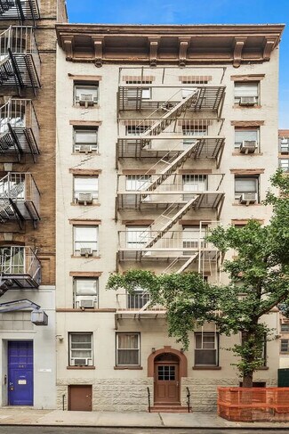 More details for 445 W 36th St, New York, NY - Build-to-Rent for Sale