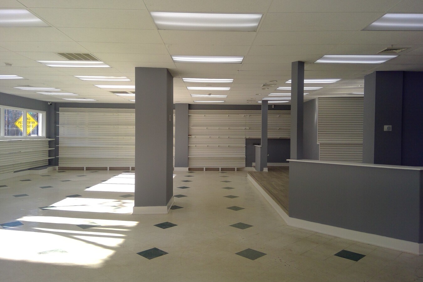 107 S Main St, North Wales 19454 UK