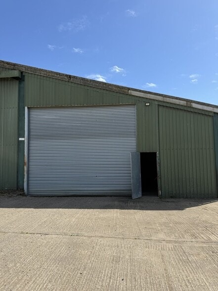 Ashfield Place Farm, Debenham to rent - Primary Photo - Image 1 of 3