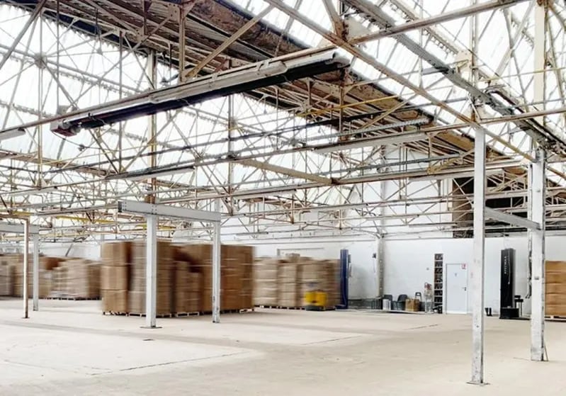Light Industrial in Aubervilliers to rent Interior Photo- Image 1 of 11
