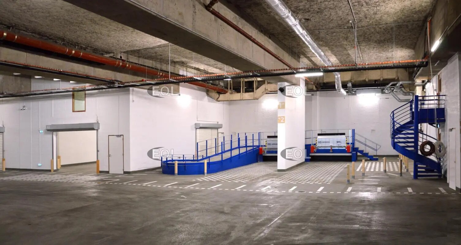 Industrial in Paris to rent Interior Photo- Image 1 of 7