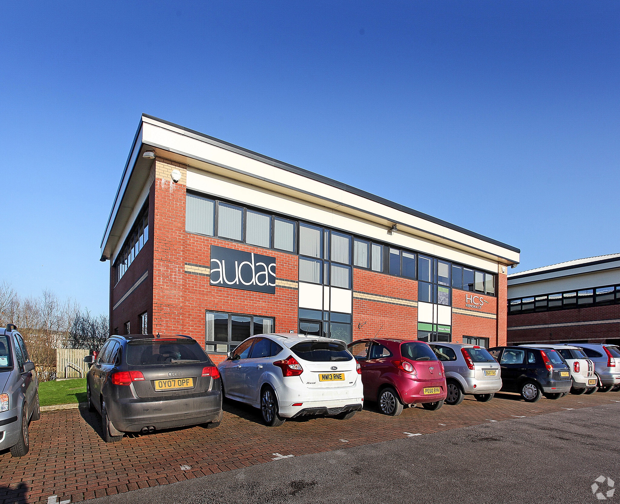 Blakewater Rd, Blackburn to rent Primary Photo- Image 1 of 4