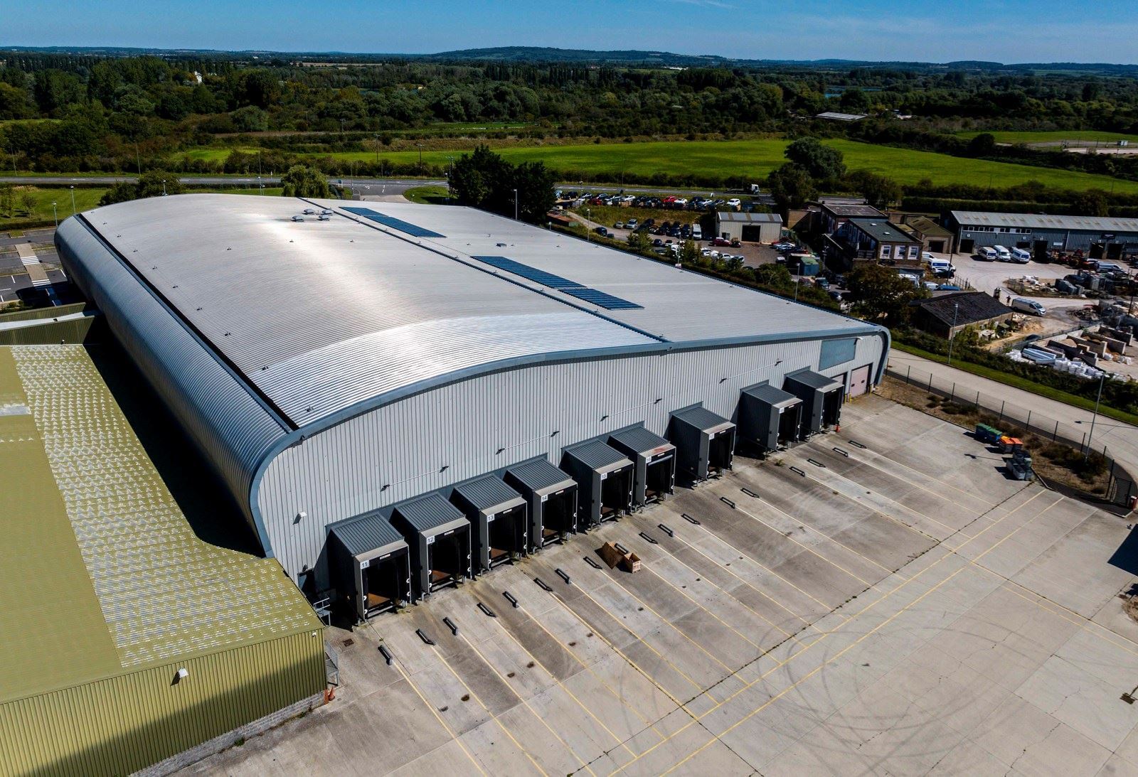 Witney Rd, Standlake for sale Primary Photo- Image 1 of 1