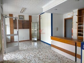Retail in Cuenca, Cuenca to rent Interior Photo- Image 2 of 9