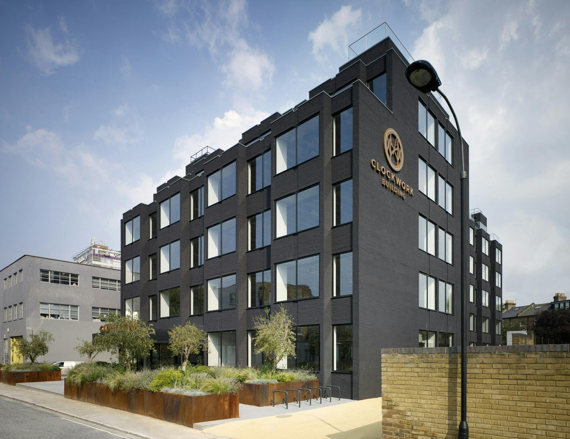 45 Beavor Ln, London to rent Building Photo- Image 1 of 14