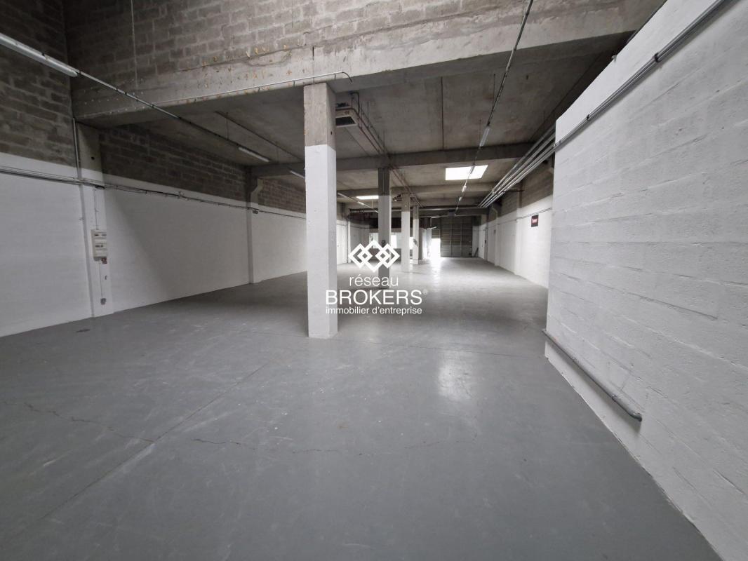 Industrial in Lognes to rent Interior Photo- Image 1 of 6