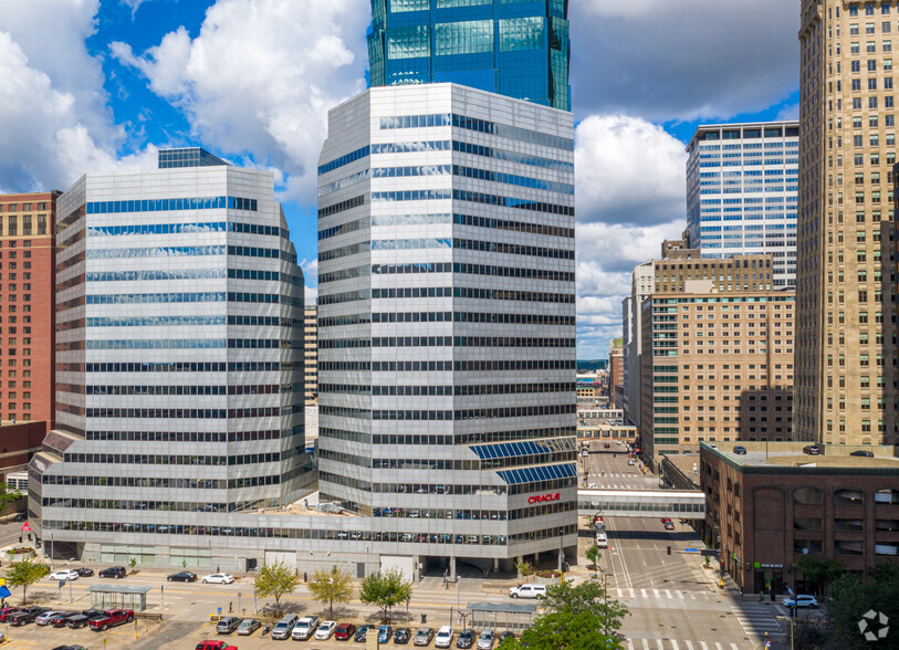 900 S 2nd Ave, Minneapolis, MN for rent - Building Photo - Image 1 of 8