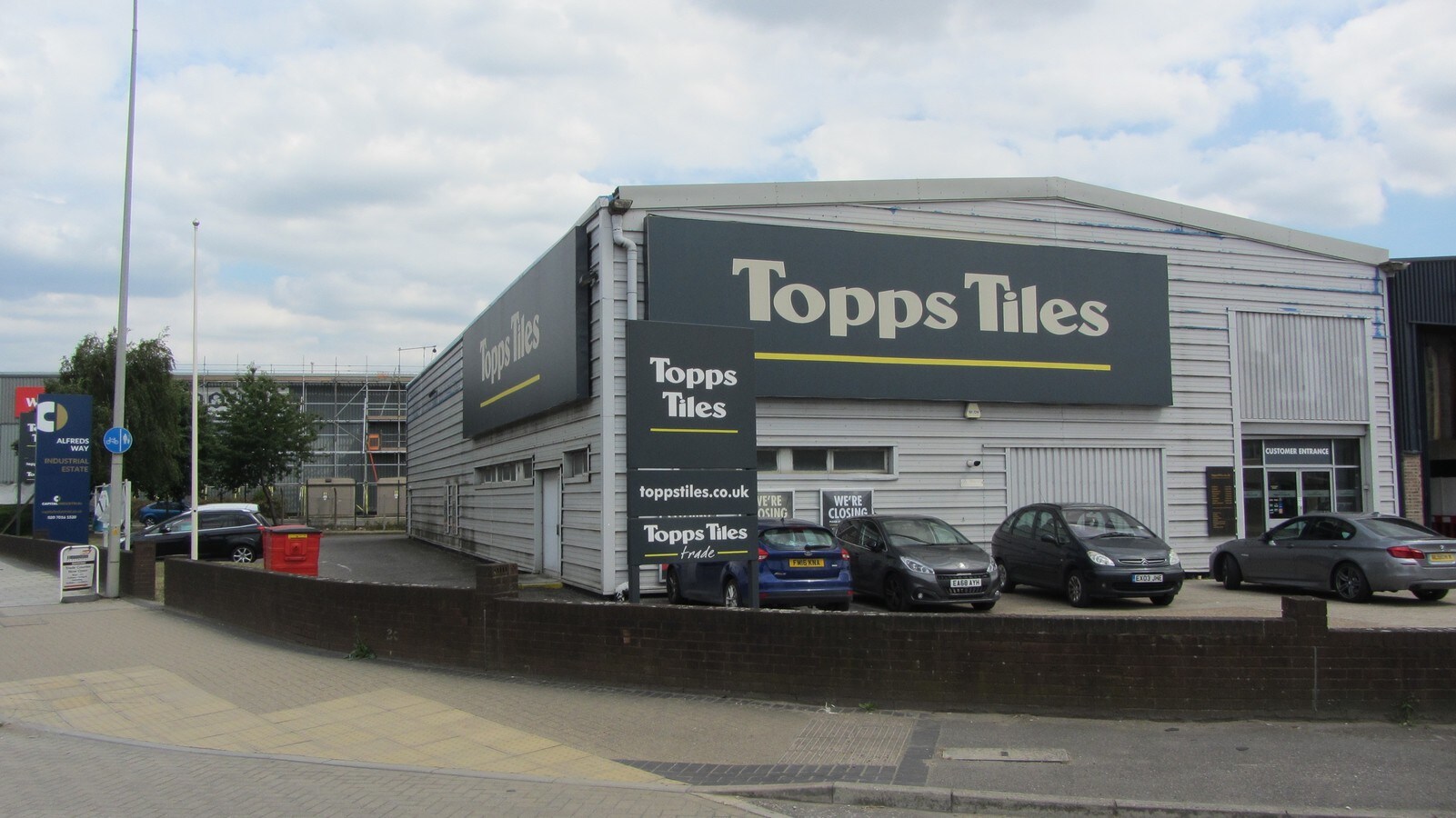 Alfreds Way, Barking IG11 0AS UK