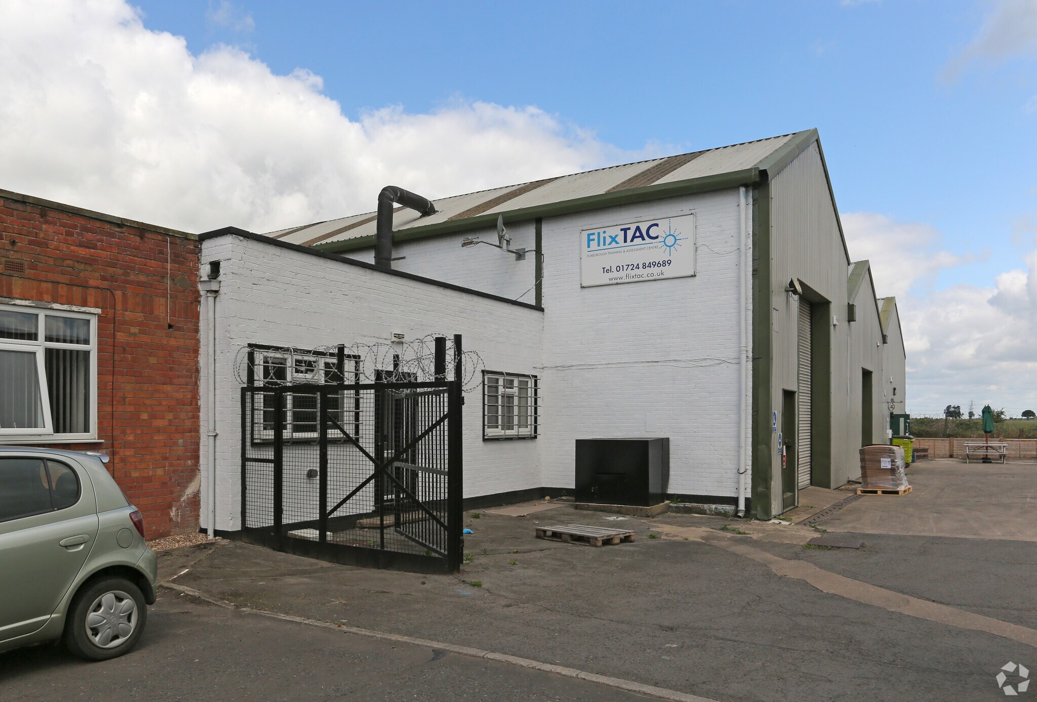 Second Ave, Scunthorpe for sale Primary Photo- Image 1 of 1