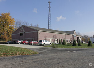 3647-3649 Brecksville Rd, Richfield, OH for rent Primary Photo- Image 1 of 3