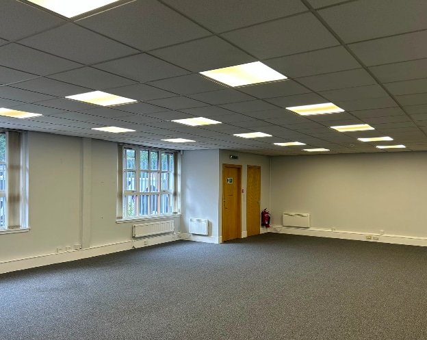 3-15 Drumhead Pl, Glasgow, GLG G32 8EY - Unit D - - Interior Photo - Image 1 of 2