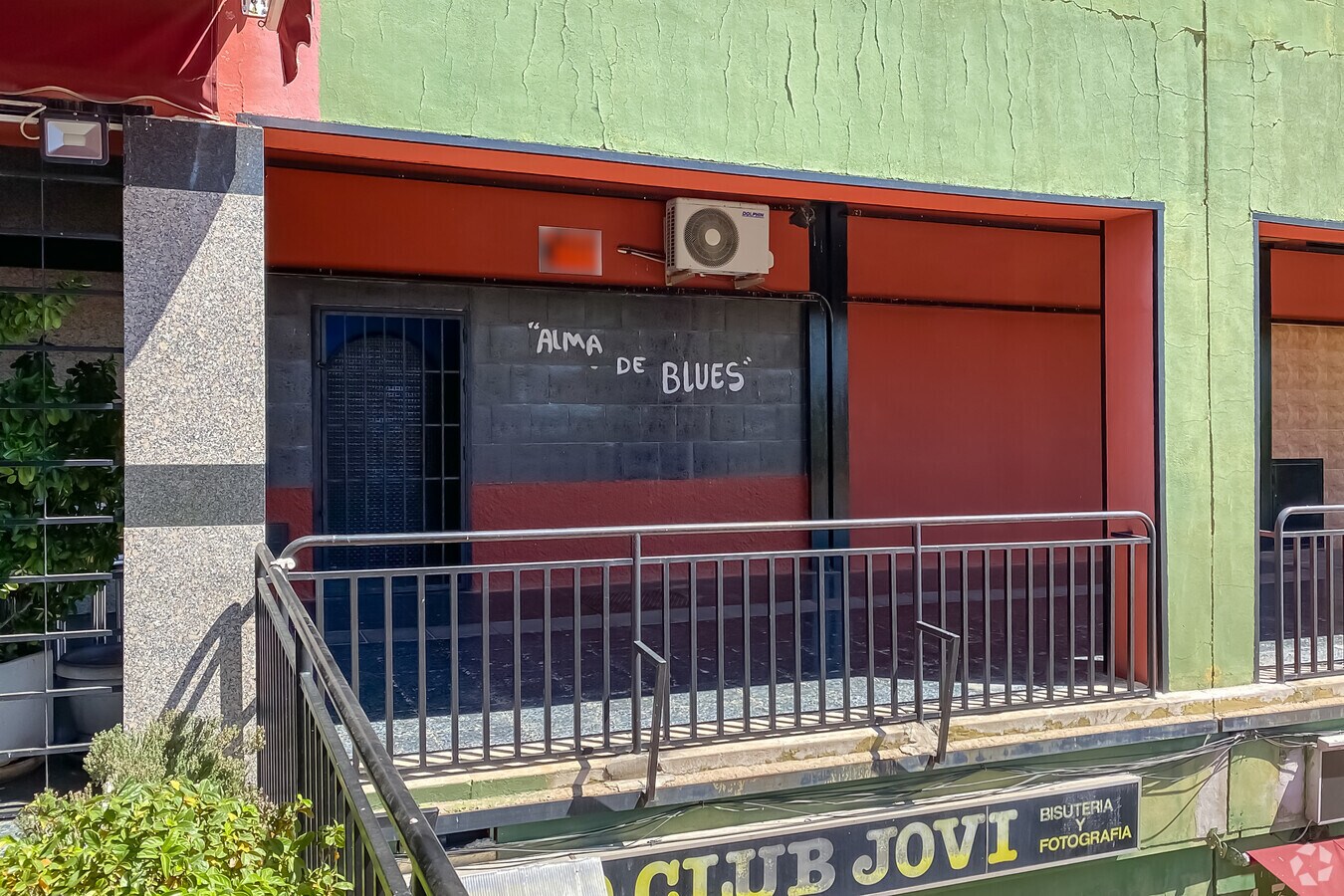 Calle Entrepeñas, 4, Alcalá de Henares, MAD 28803 - Unit Puerta 16, Esc. 1 -  - Interior Photo - Image 1 of 3