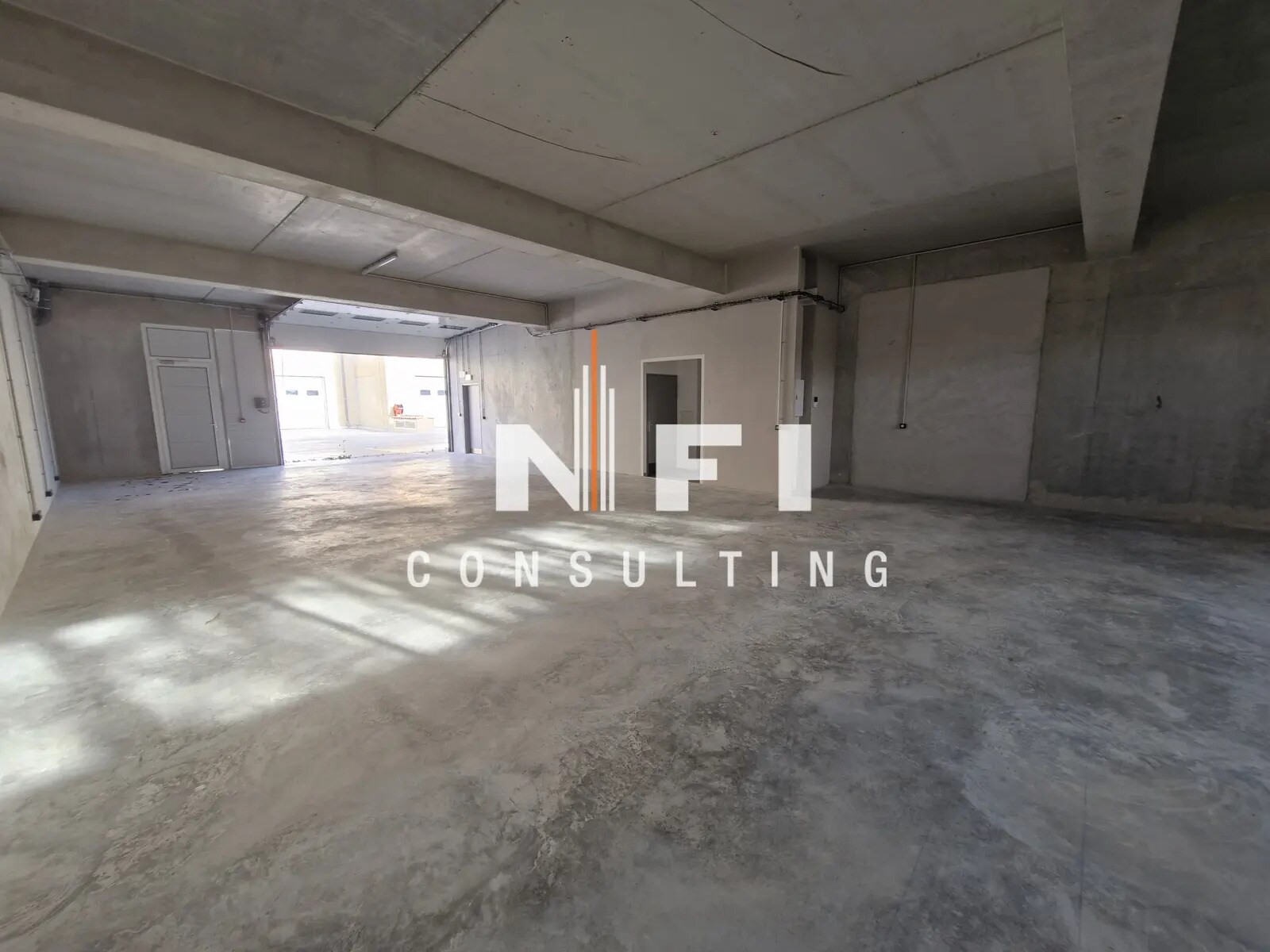 Light Industrial in Valbonne to rent Interior Photo- Image 1 of 4