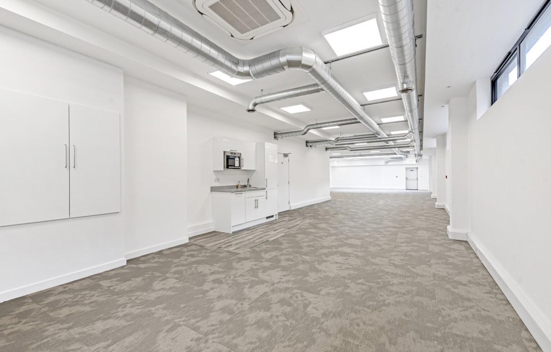 16 Rochester Mews, London for sale Interior Photo- Image 1 of 1