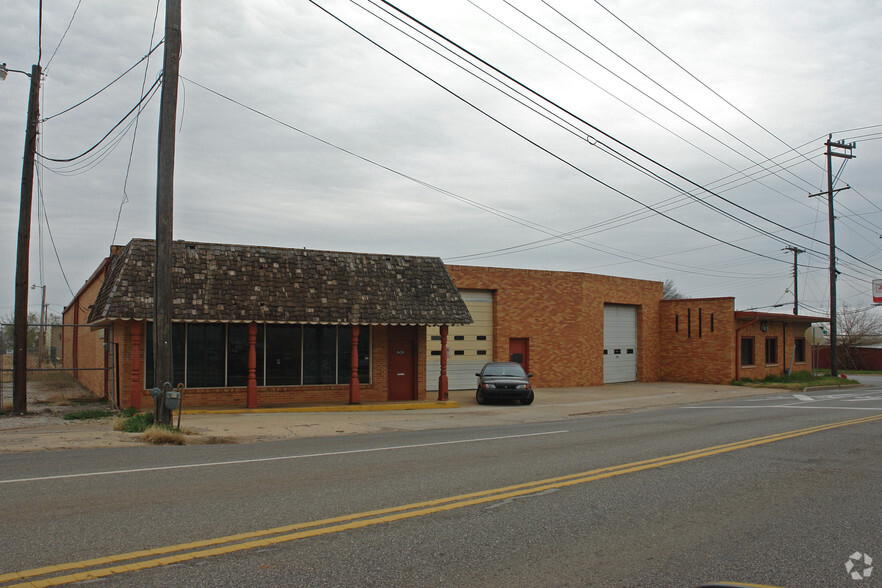 1837-1847 NW 5th St, Oklahoma City, OK for rent - Primary Photo - Image 1 of 7