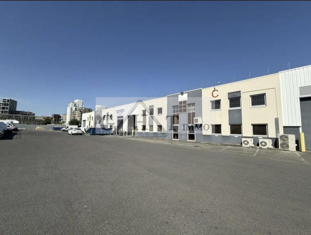 Industrial in Gennevilliers to rent Building Photo- Image 1 of 6