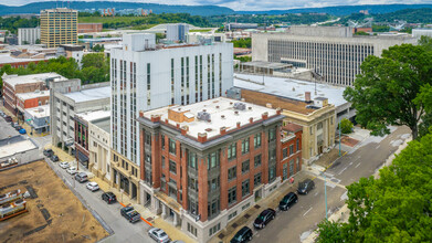 123 E 7th St, Chattanooga, TN for sale Primary Photo- Image 1 of 1