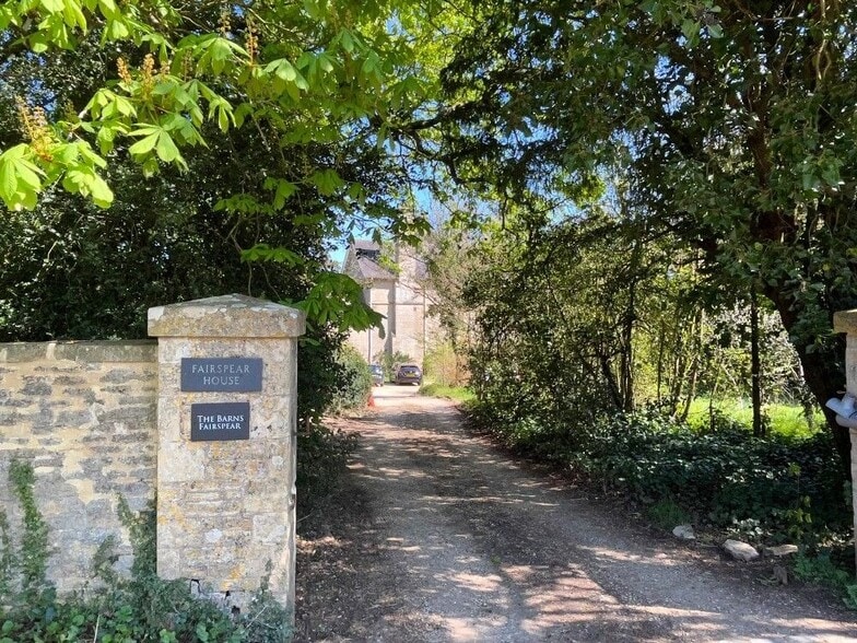 The Barns Fairspear House, Leafield to rent - Building Photo - Image 3 of 3