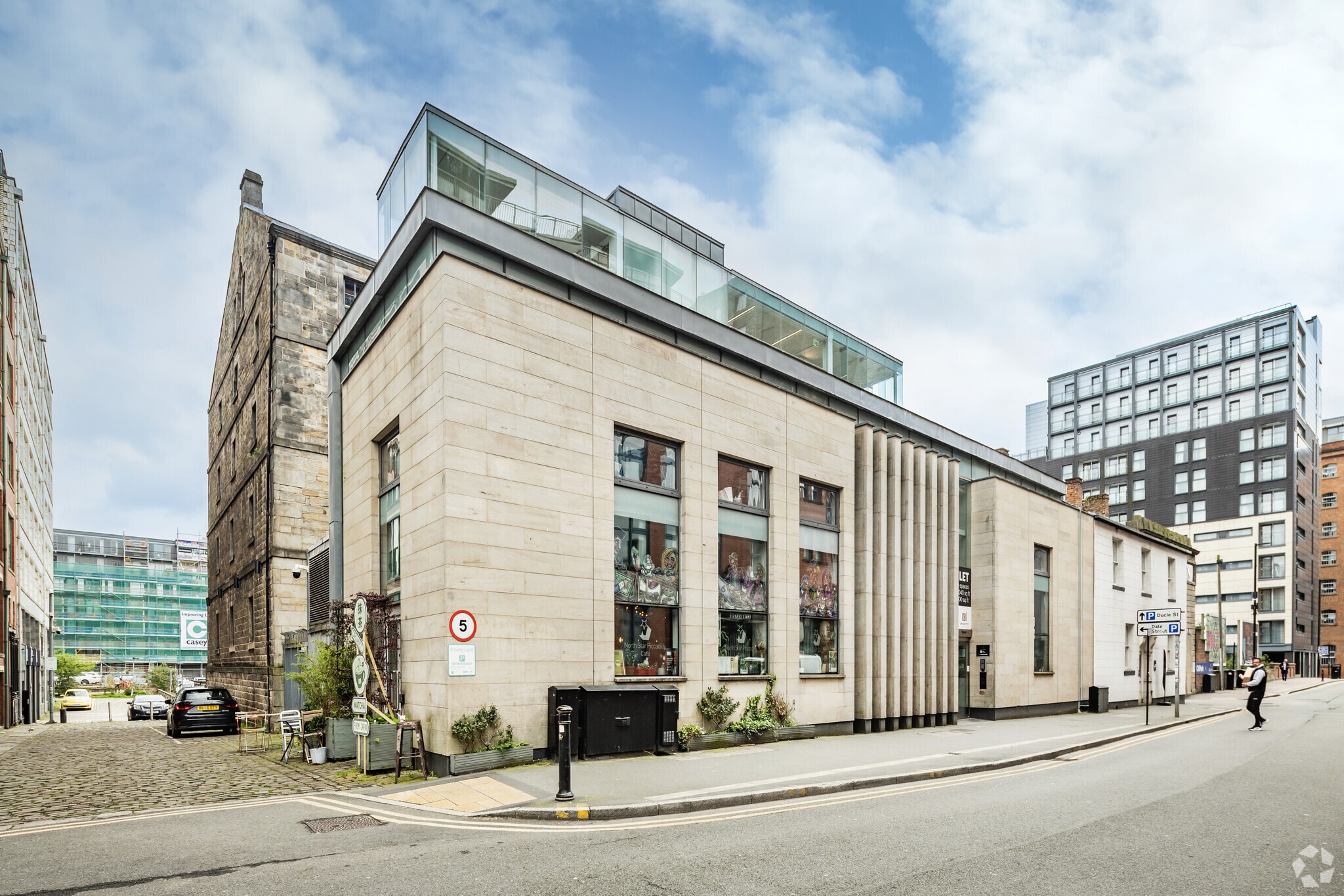 77 Dale St, Manchester to rent Primary Photo- Image 1 of 3