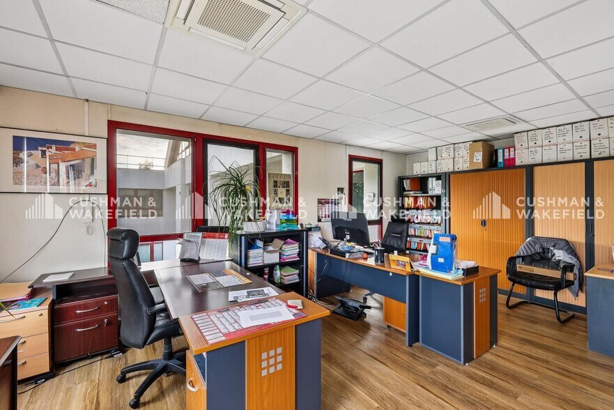 Office in Les Ulis for sale - Interior Photo - Image 3 of 14