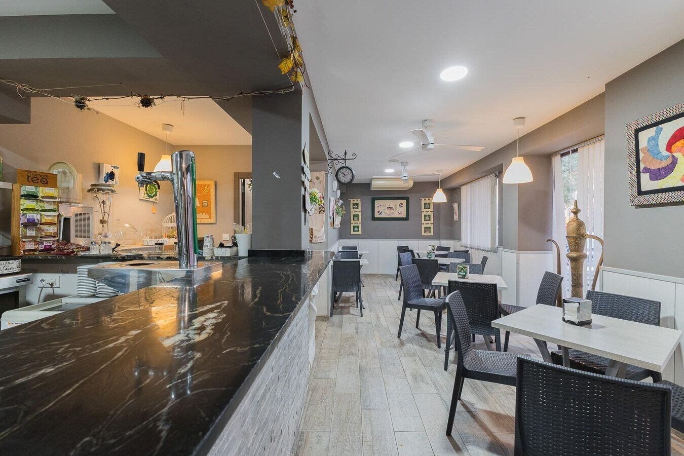 Mislata, VAL 46920 - Unit 2 - - Interior Photo - Image 2 of 25