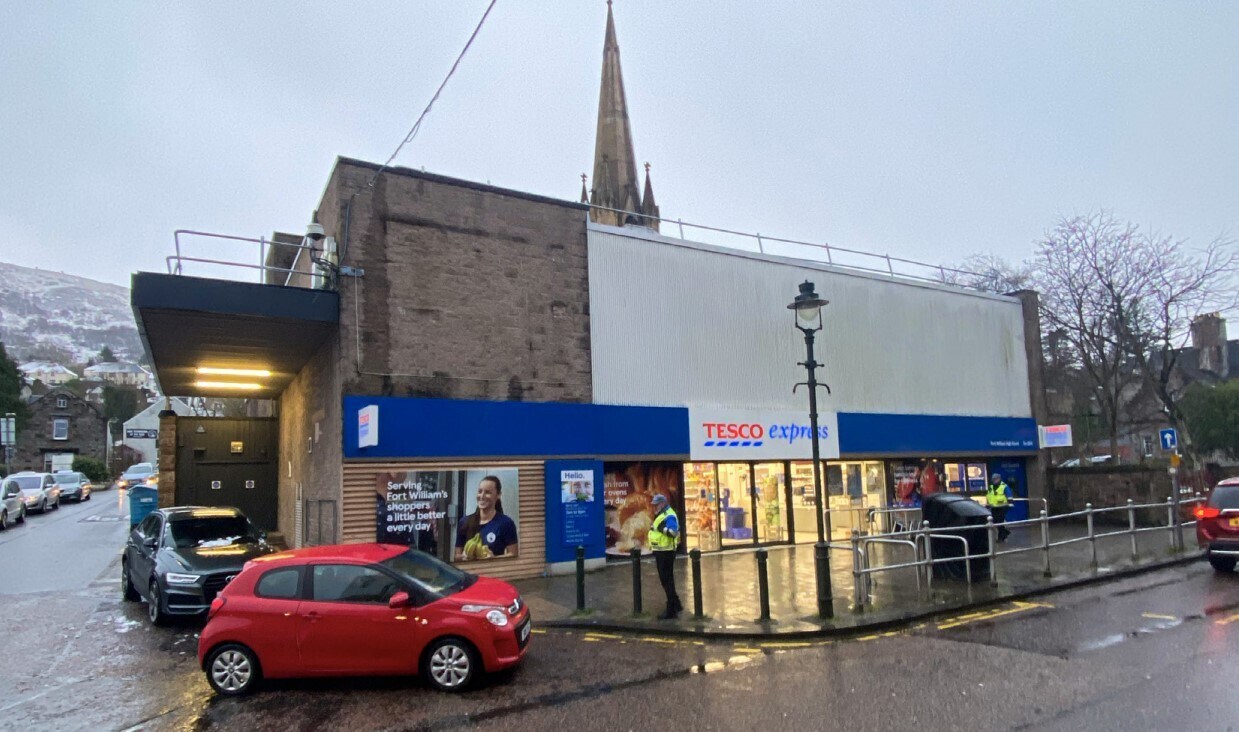 in Fort William for sale Primary Photo- Image 1 of 1