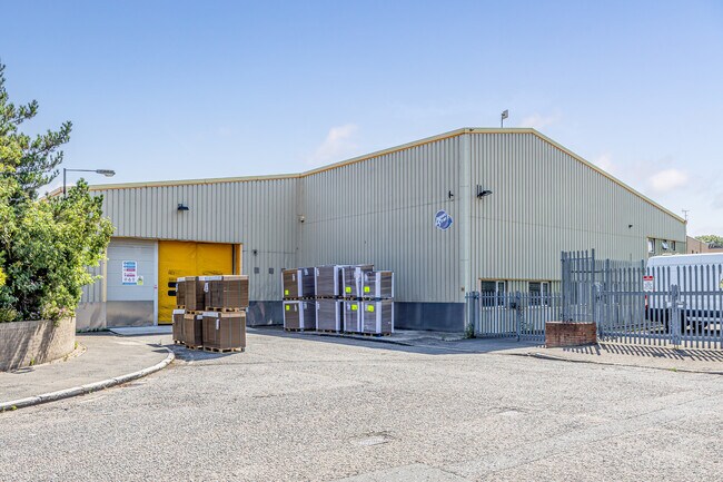 More details for 21 St Andrews Way, London - Industrial to Rent