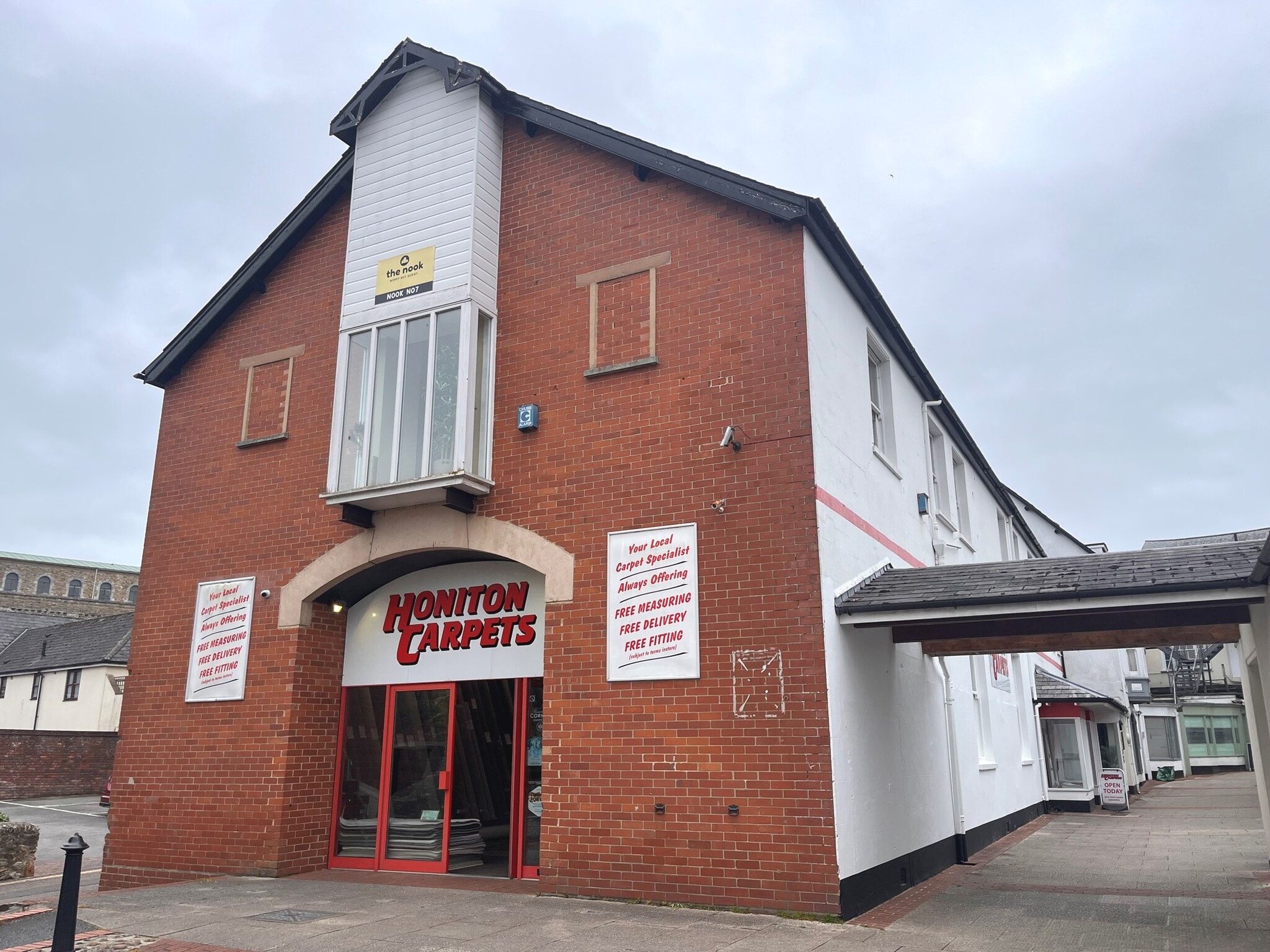 High St, Honiton to rent Building Photo- Image 1 of 7