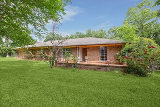 1631 Gault Rd, Houston, TX for sale Primary Photo- Image 1 of 12