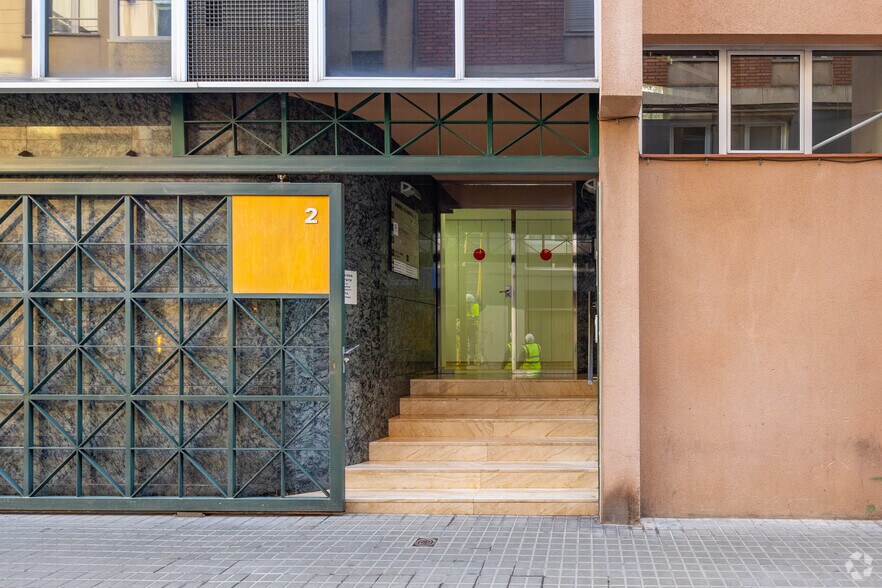 Carrer Rambla, 46, Sabadell, Barcelona to rent - Building Photo - Image 2 of 3