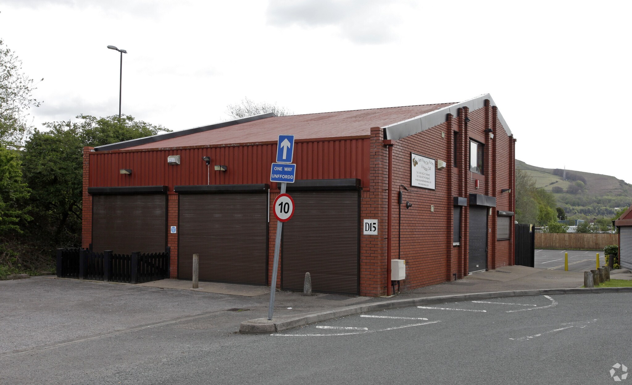 Main Rd, Pontypridd for sale Primary Photo- Image 1 of 1
