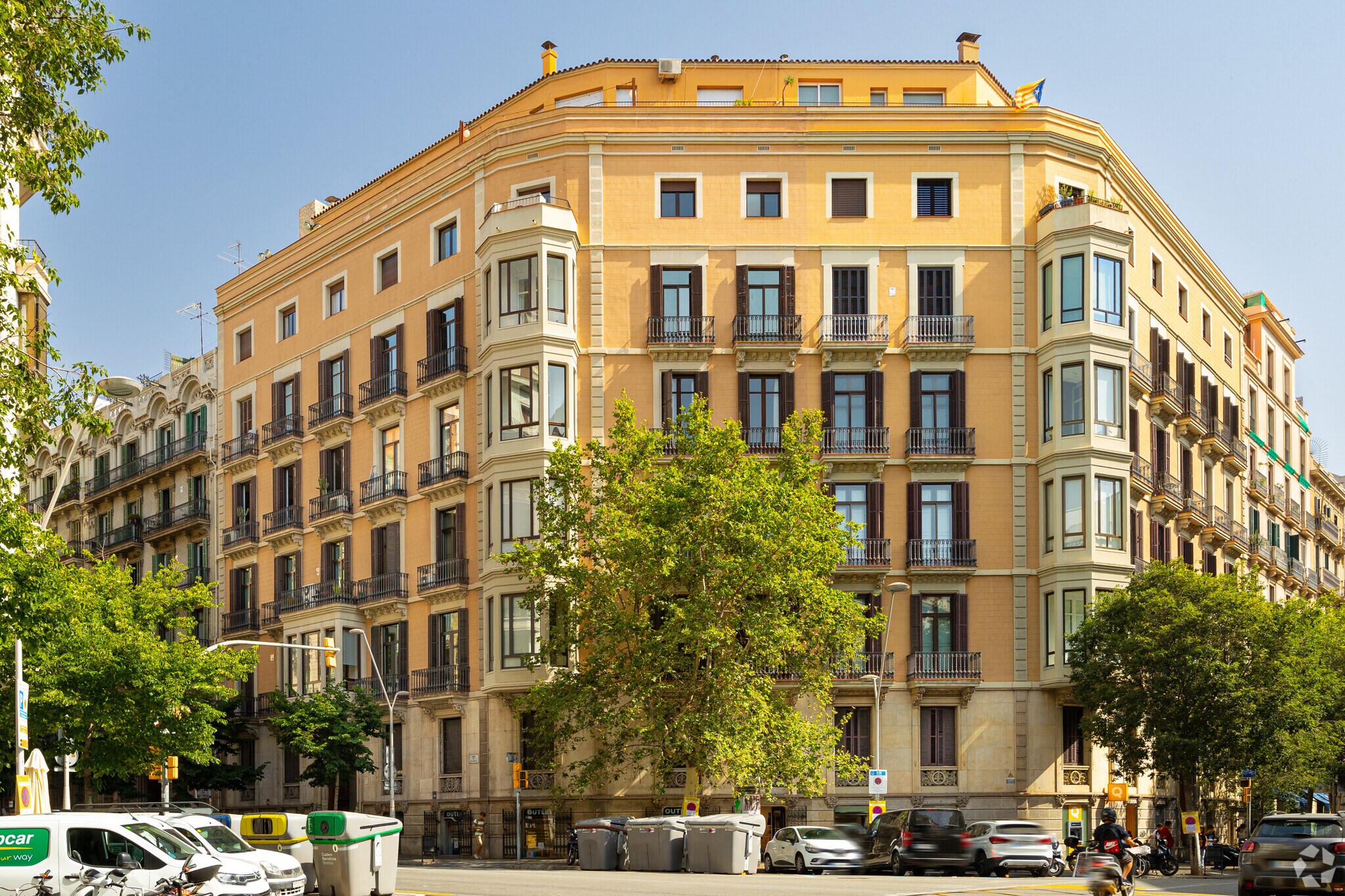 Build-to-Rent in Barcelona, Barcelona for sale Primary Photo- Image 1 of 4
