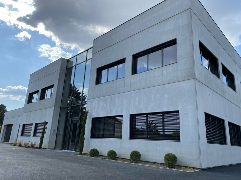 1306 Chemin Du Champ De Lière, Rillieux-la-Pape to rent Building Photo- Image 1 of 16