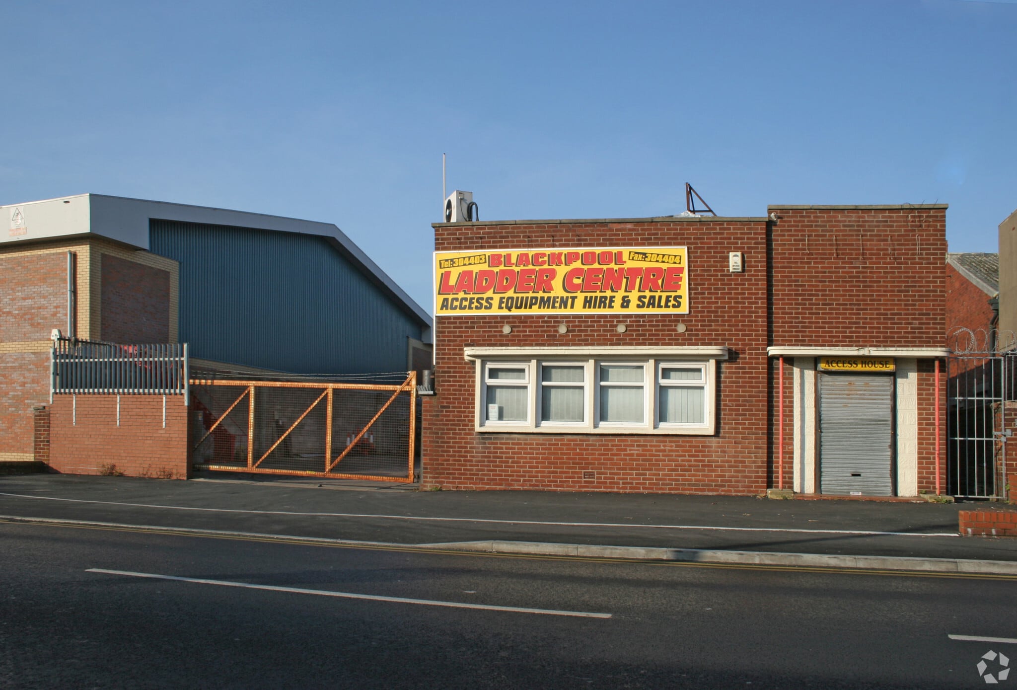 11 Mowbray Dr, Blackpool for sale Primary Photo- Image 1 of 1