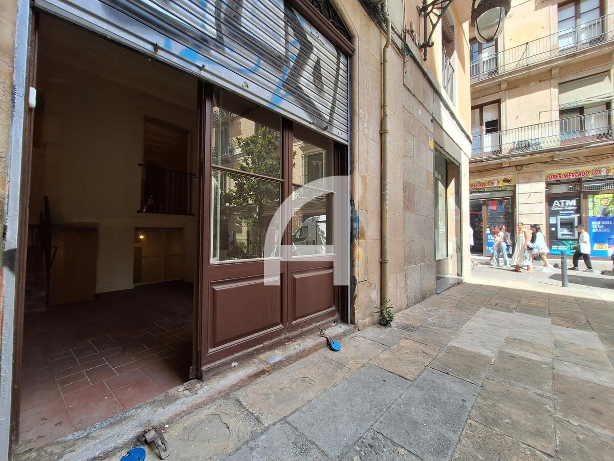 Barcelona, BAR 08002 - Unit Pt01 -  - Interior Photo - Image 1 of 31