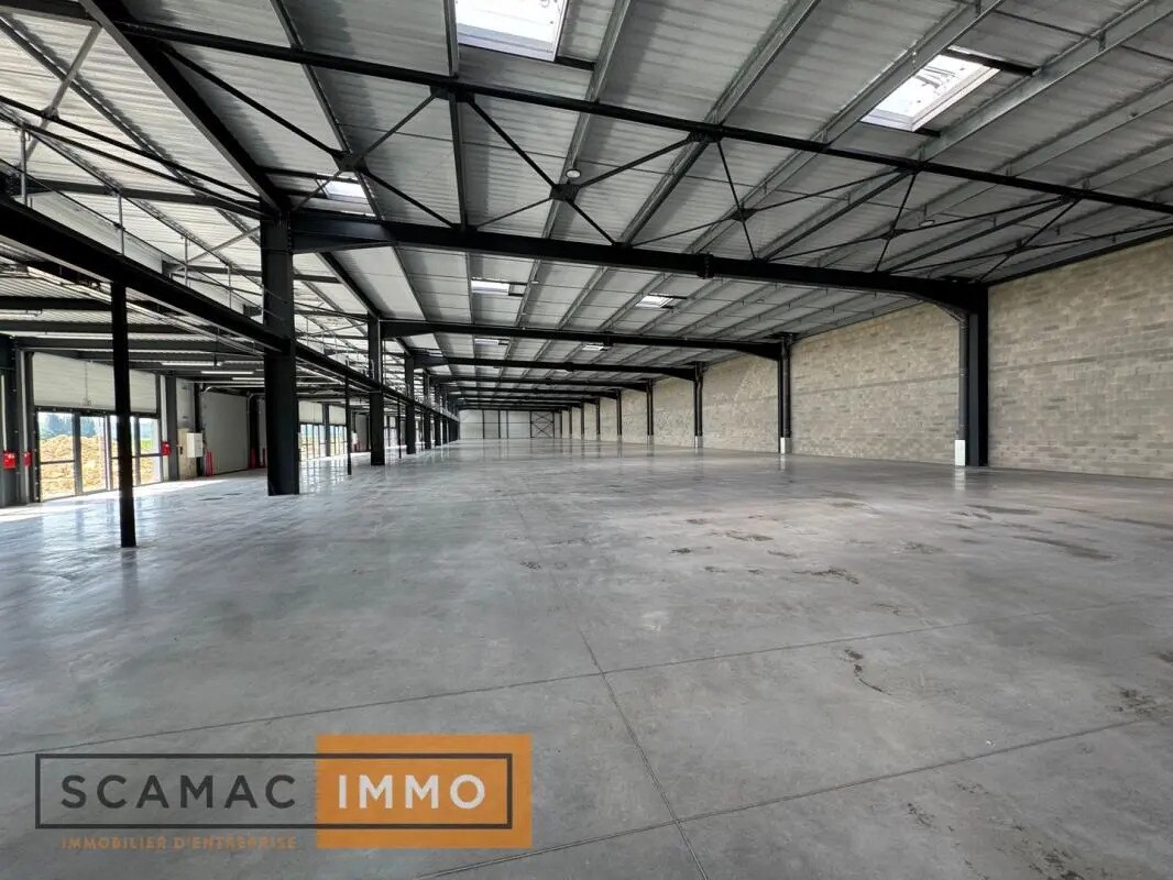 Light Industrial in Avrainville to rent Interior Photo- Image 1 of 4