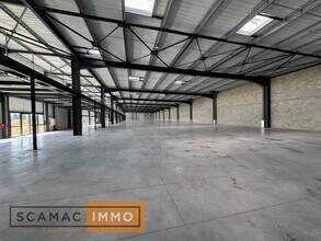 Light Industrial in Avrainville to rent Interior Photo- Image 1 of 4