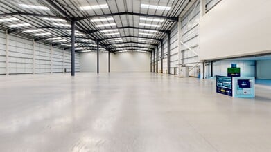 Dunlop Way, Birmingham to rent Matterport 3D Scan- Image 1 of 8